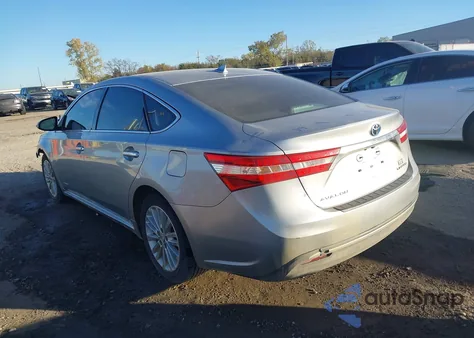 2015 Toyota Avalon Hybrid Limited from USA, damaged, VIN 4T1BD1EB3FU042978